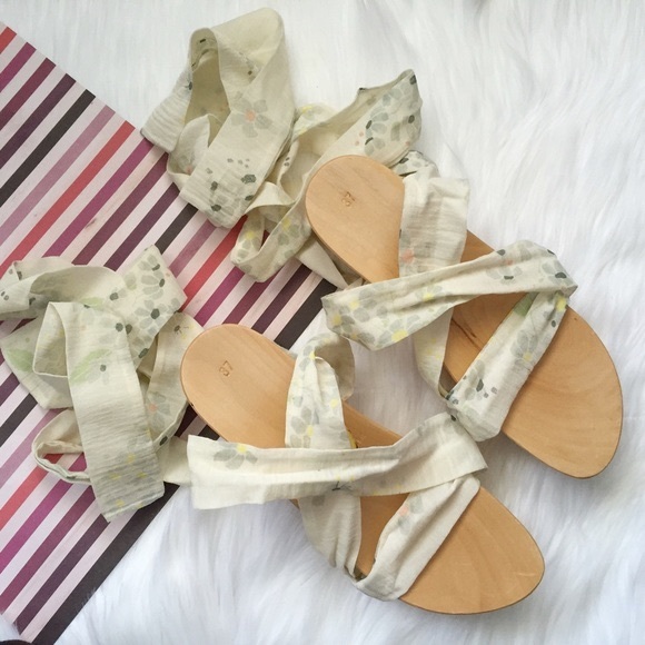 Band of Outsiders Platform Sandal - Picture 2 of 8